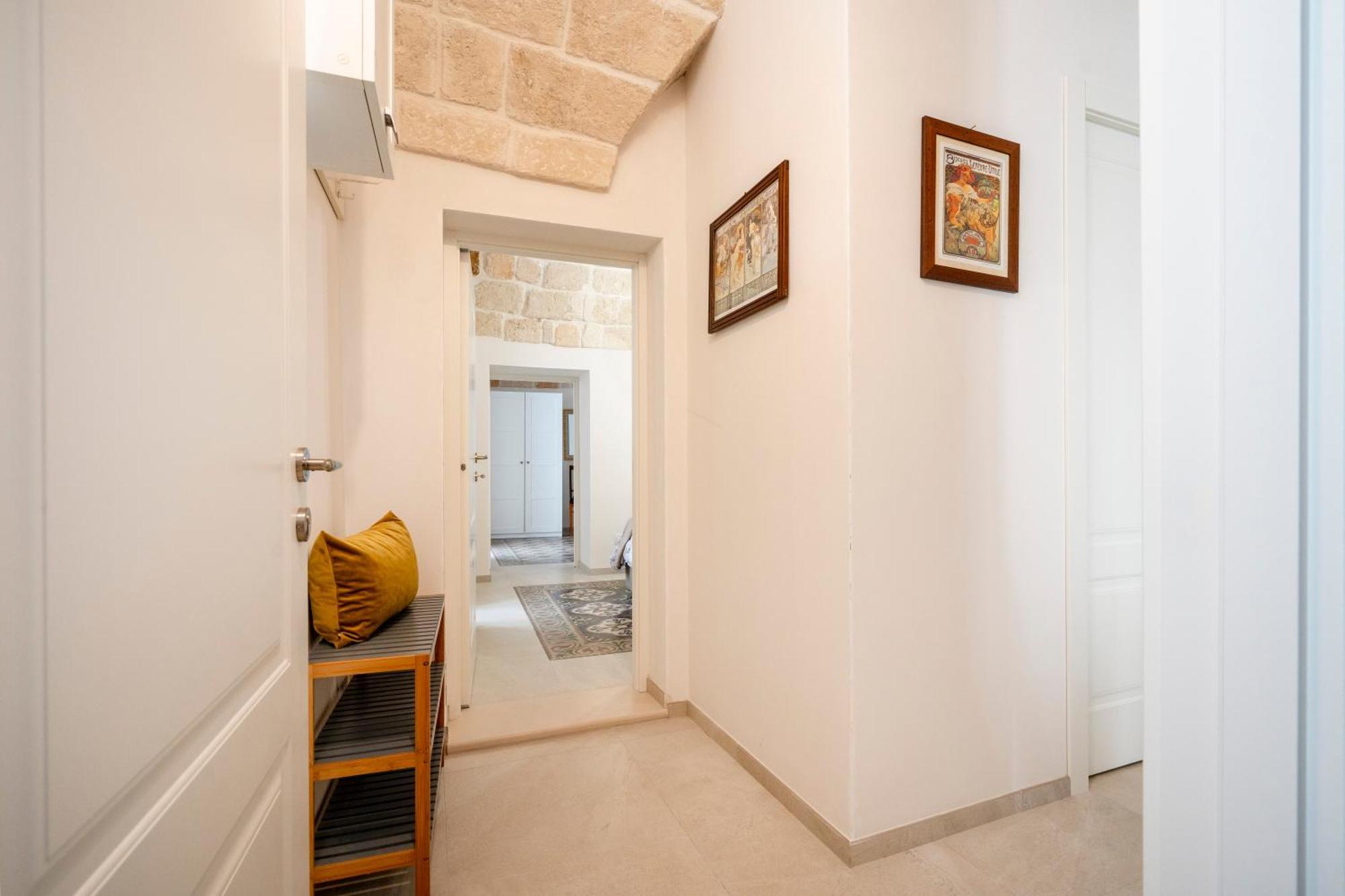 Heart Of Monopoli Apartments Near The Sea Exterior photo